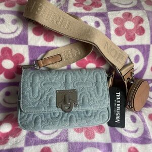 🌸True Religion Purse🌸